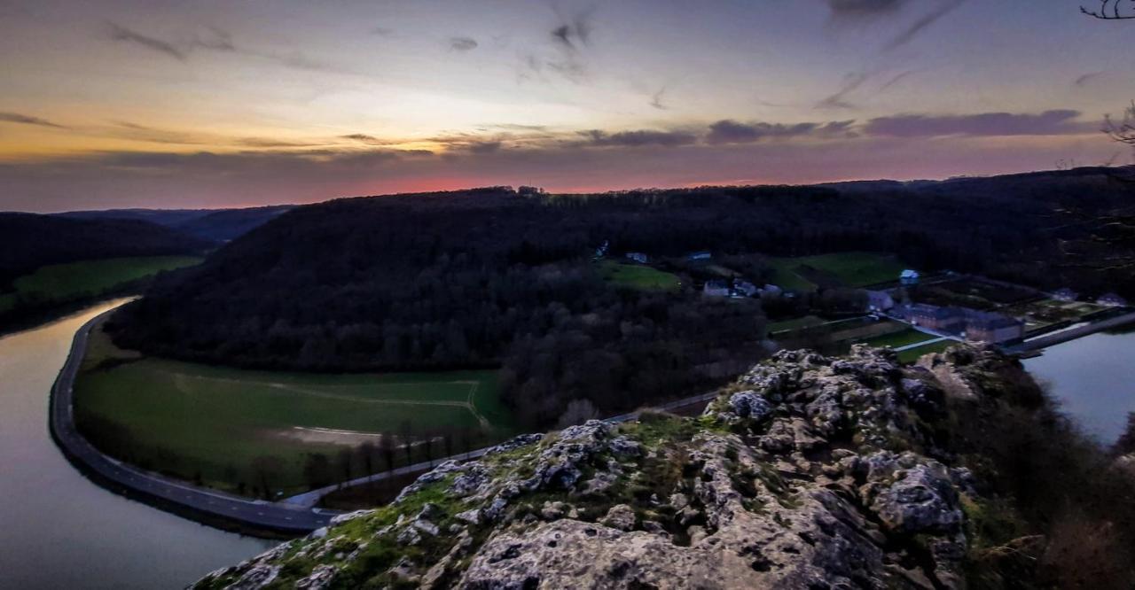 Vila Chez Peponne Dinant Exteriér fotografie