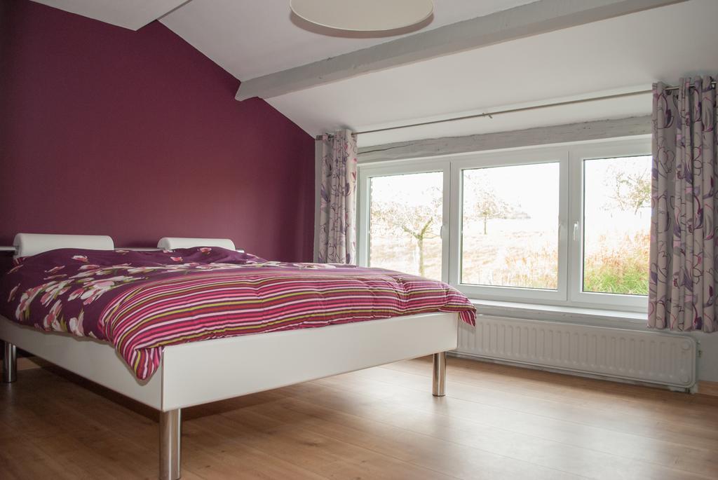 Vila Chez Peponne Dinant Pokoj fotografie